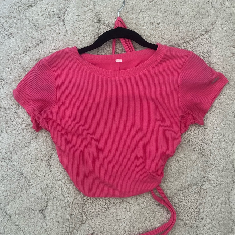 Alo Ribbed Manifest Short Sleeve Shirt Pink | Part of Matching Set!